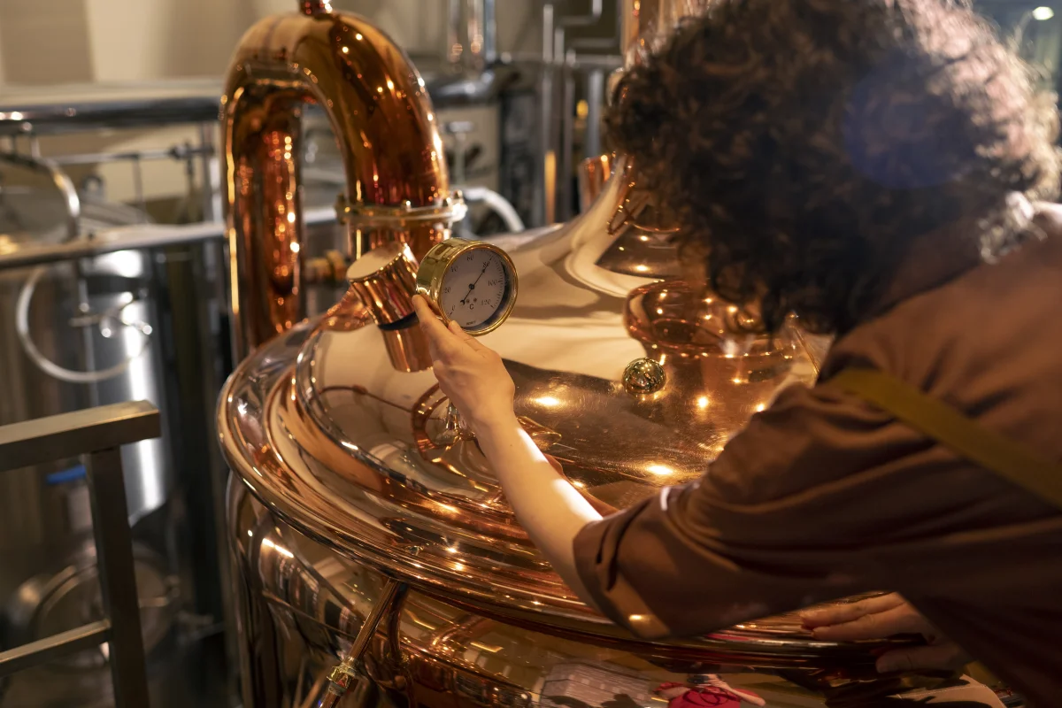 The Science Behind Copper Pot Stills